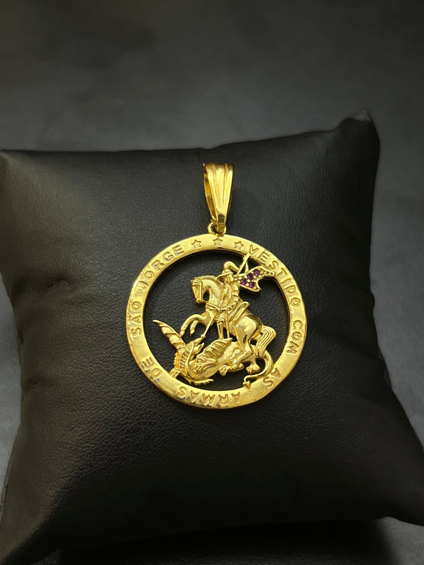 Pingente Medalha São Jorge Cravejada G (3,5x4cm) Banhado a Ouro 18K
