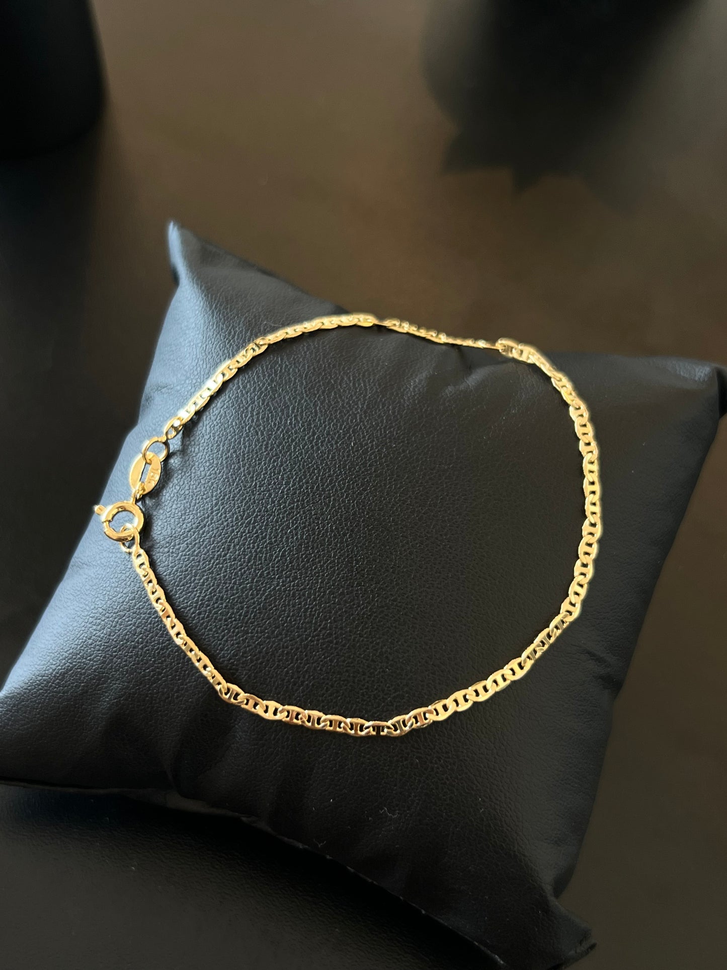 Pulseira piastrine 2mm (Banhado a ouro 18k)