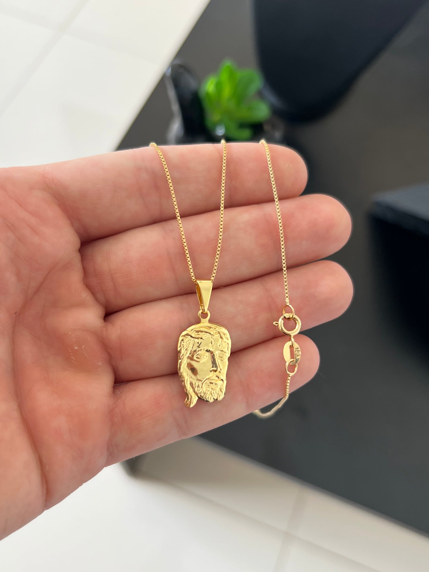 Kit Corrente Veneziana 1mm-70cm + Pingente Face Jesus Cristo P (Banhado a Ouro 18K)