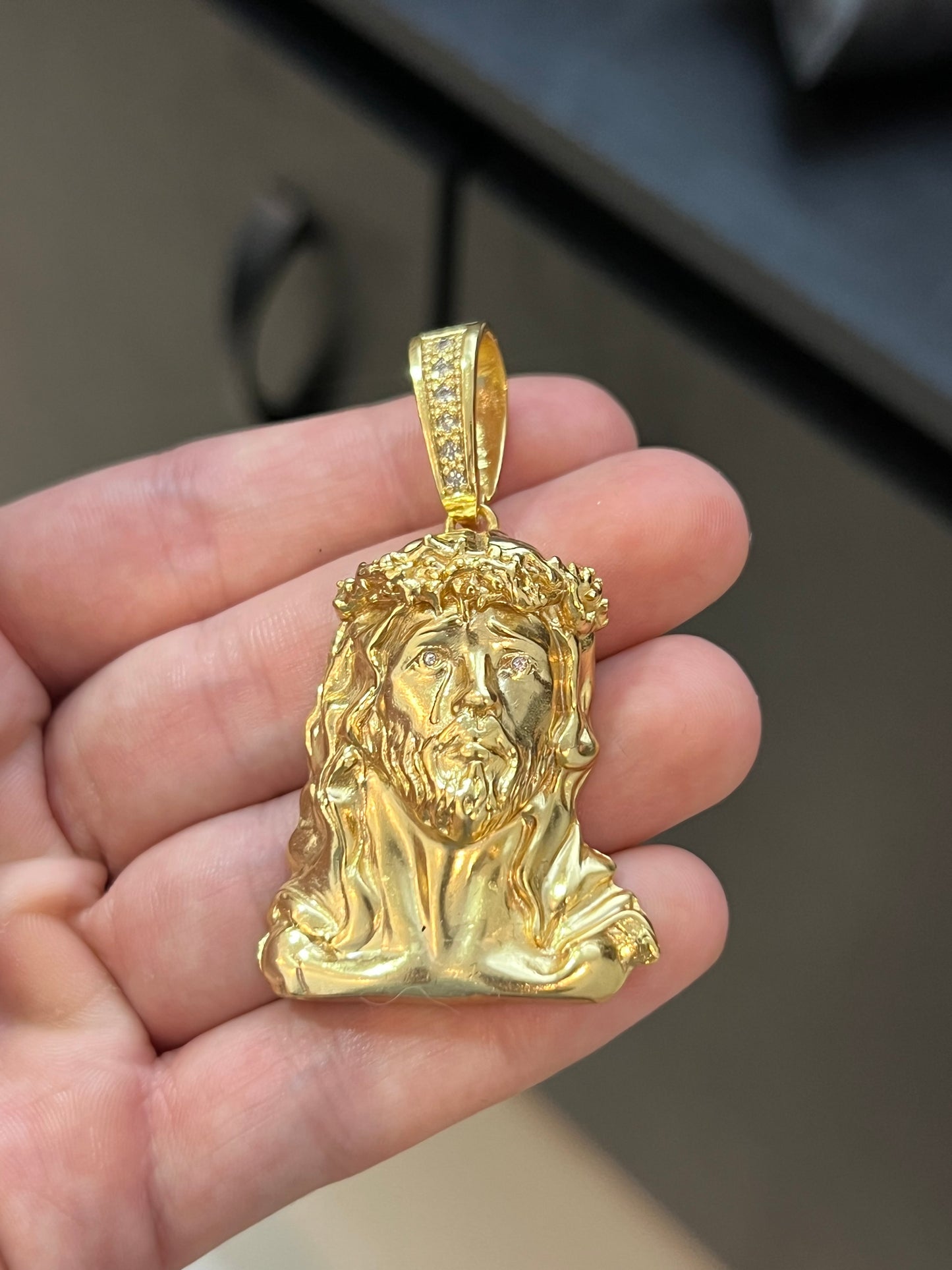 Pingente Face de Jesus 3D G (3,5x4,5cm) Banhado a Ouro 18K