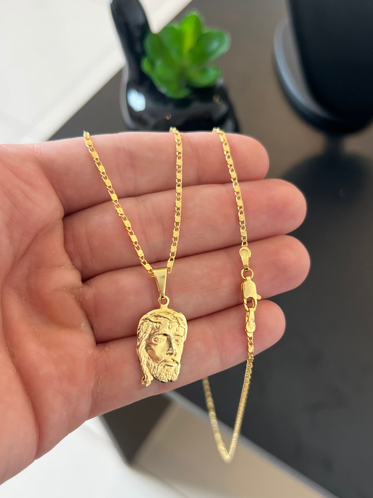 Kit Corrente Piastrini 2mm-70cm + Pingente Face Jesus Cristo P (Banhado a Ouro 18K)