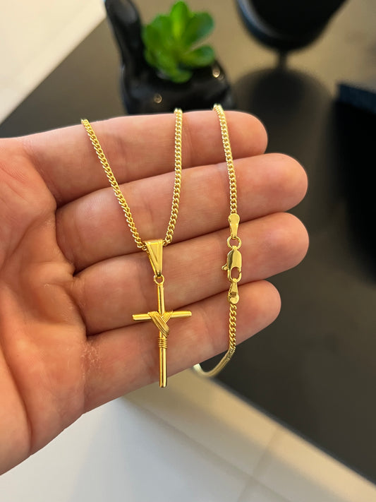 Kit Corrente Grumet 2,5mm-70cm + Pingente Cruz Fio P de Brinde (Banhado a Ouro 18K)