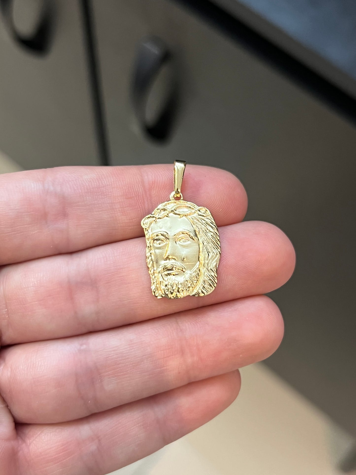 Pingente Face Jesus Cristo N2 P (1,8x2,5cm) Banhado a Ouro 18K