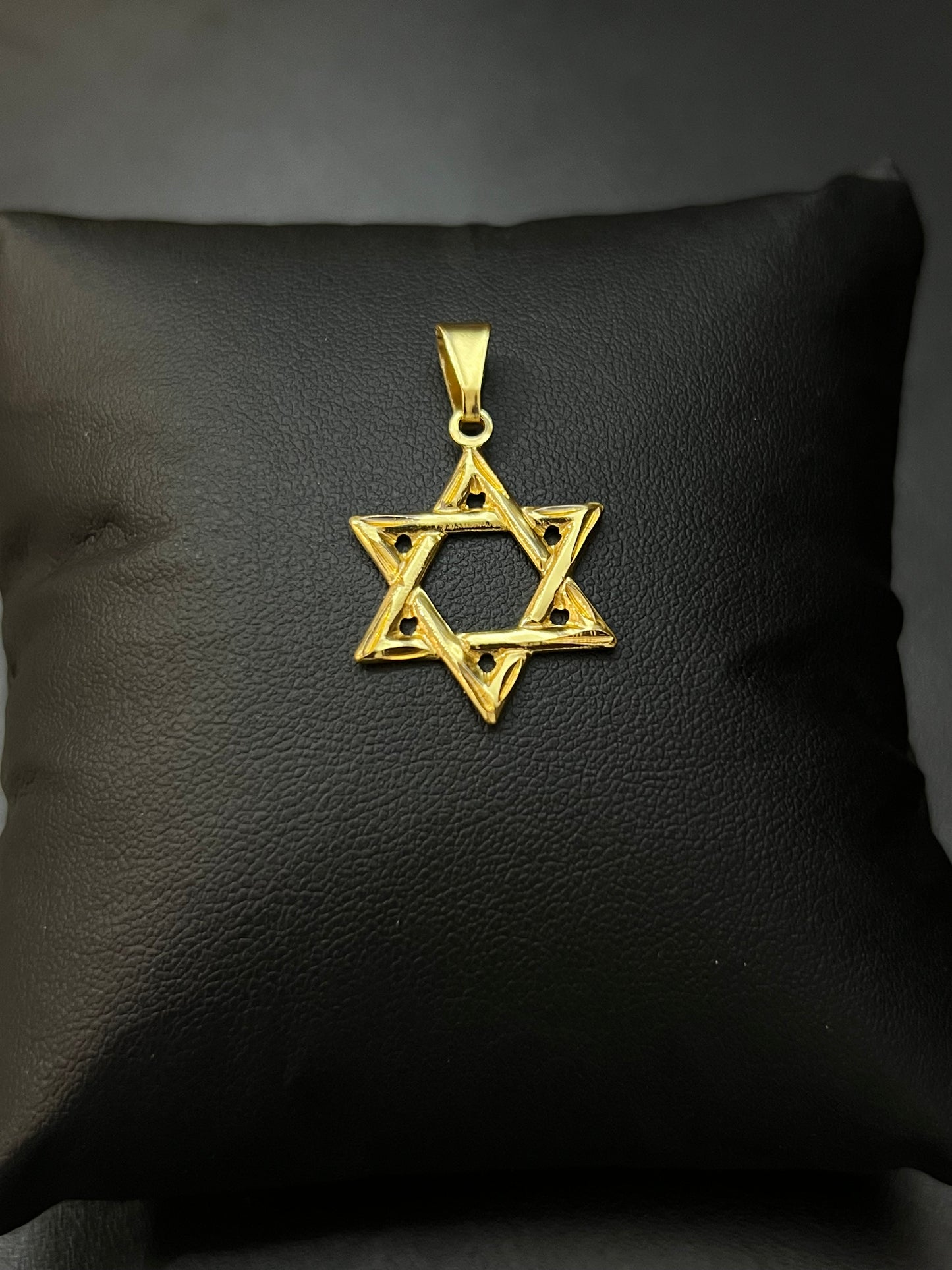 Pingente Estrela de Davi P (2X2,5CM)Banhado a Ouro 18K