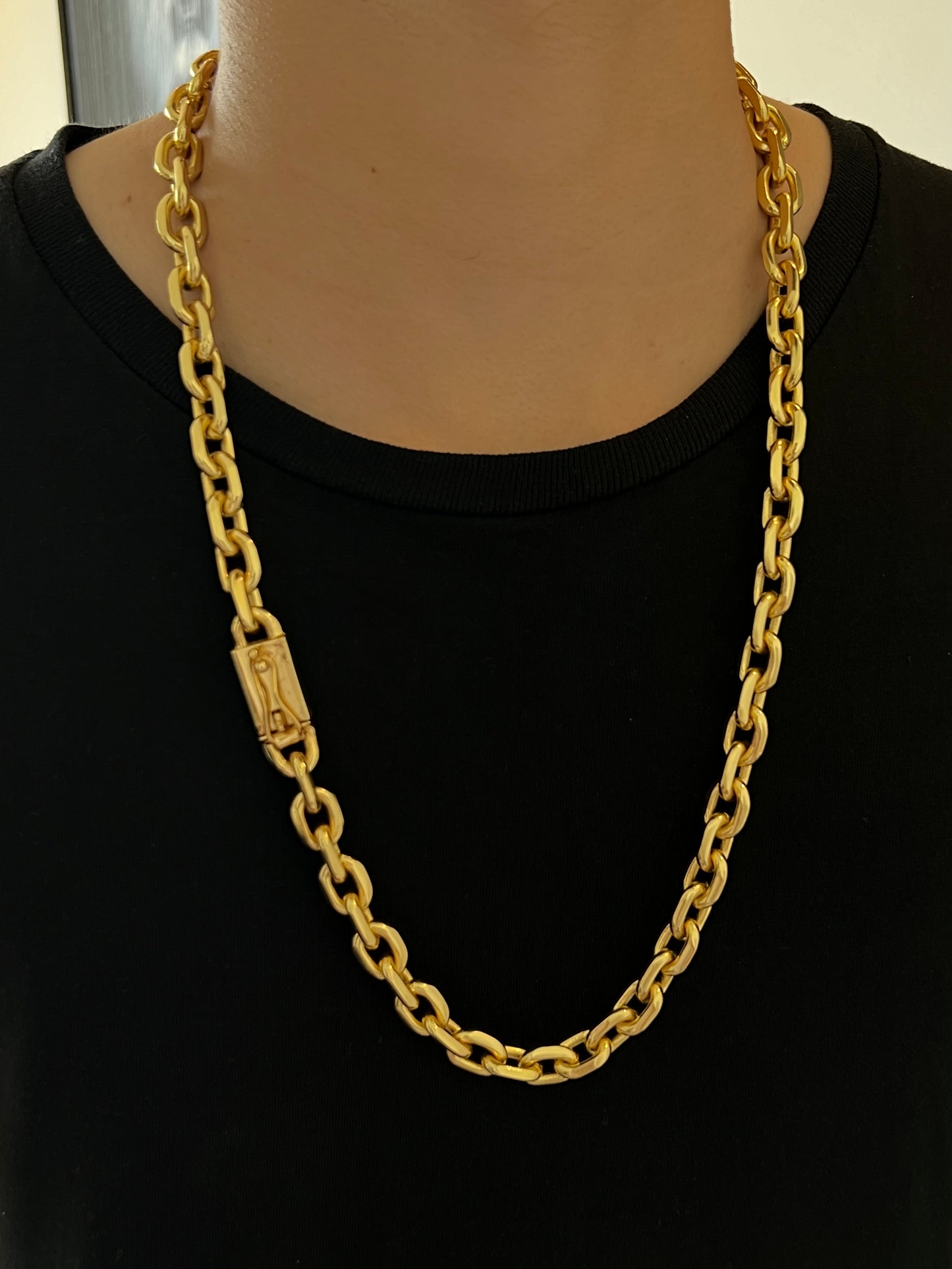 Corrente cadeado 14mm - 70cm (Banhado a ouro 18k)
