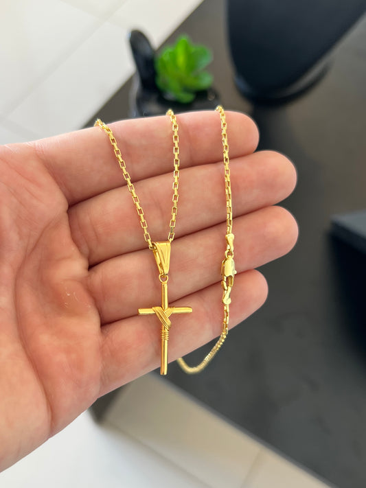 Kit Corrente Tijolinho 2mm-70cm + Pingente Cruz Fio P (Banhado a Ouro 18K)