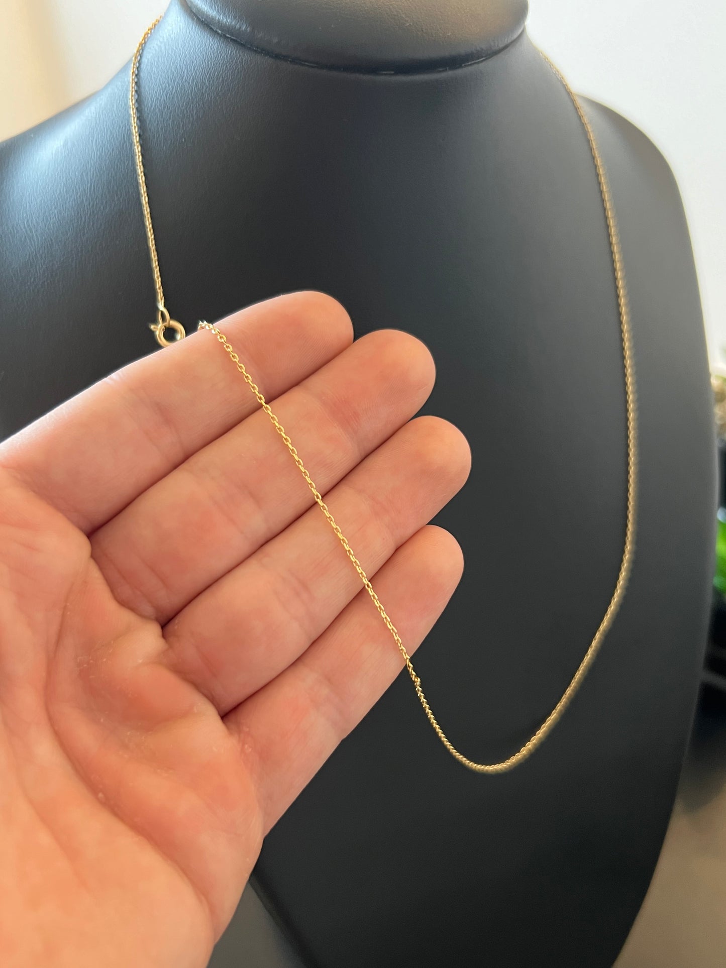Corrente cadeado 1mm - 65cm (Banhado a ouro 18k)