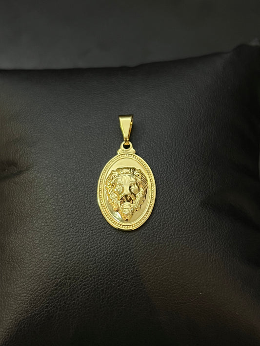 Pingente Leão Oval P (1,5x2,4cm) Banhado a Ouro 18K