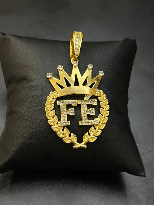 Pingente Coração Fé Vazado Cravejado G (3,7x5,5cm) Banhado a Ouro 18K
