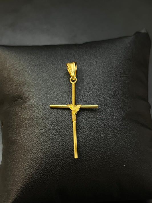 Pingente Cruz Fio M (2,3x3,8cm) Banhado a Ouro 18K