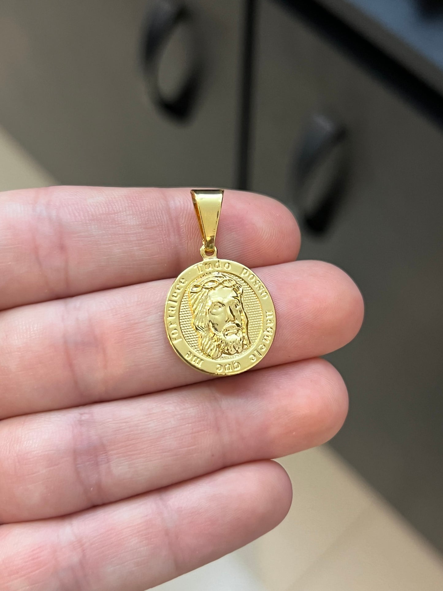 Pingente Medalha Jesus P (2x2cm) Banhado a Ouro 18K